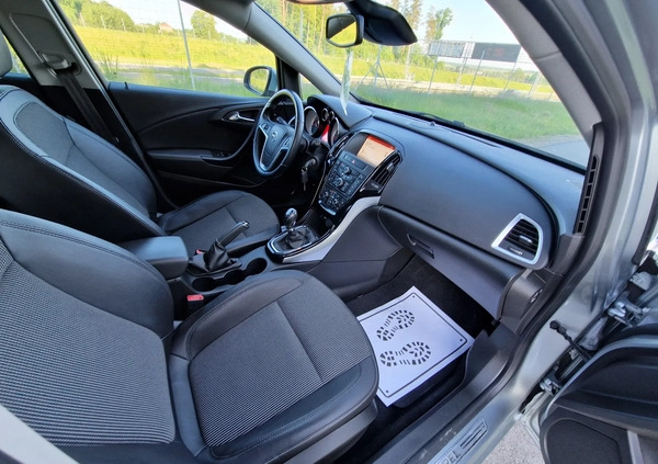 Opel Astra cena 26900 przebieg: 169422, rok produkcji 2014 z Częstochowa małe 191